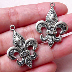 Large Fleur De Lis Charms (2pcs / 23mm x 33mm / Tibetan Silver) Pendant Necklace Earring Bookmark Zipper Pull Wine Key Chain Charm CHM1130