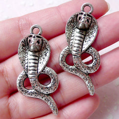 King Cobra Charms Snake Charm (2pcs / 19mm x 41mm / Tibetan Silver) Reptile Pendant Animal Necklace Handbag Zipper Pull Wine Charm CHM1320