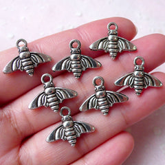 Small Insect Charms Fly Bee Moth Cicada Charm (7pcs /  18mm x 15mm / Tibetan Silver / 2 Sided) Whimsical Bracelet Wine Glass Charm CHM1325