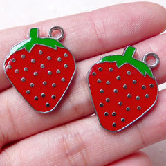 Strawberry Enamel Charms (2pcs / 21mm x 25mm / Red & Green) Kawaii Fruit Earrings Bracelet Pendant Bangle Pouch Zipper Pull Keychain CHM1402