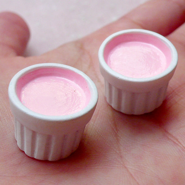 Dollhouse Strawberry Creme Brulee Cabochons (2pcs / 19mm x 14mm / Pink / Flat Bottom) Miniature Sweets Deco Fake Dessert Jewelry FCAB291