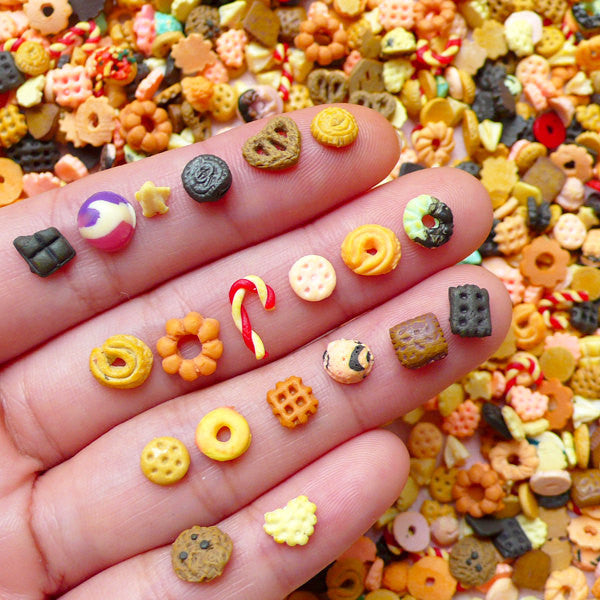 Mini Assorted Candy Sweets Tray Fairy Garden Accessory Ornament Dollhouse Supply Mini Assorted Candy Sweets Tray Fairy Garden Accessory Ornament Dollhouse Supply