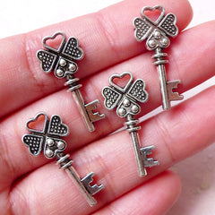 CLEARANCE Clover Key Charms (4pcs / 11mm x 26mm / Tibetan Silver) Fancy Key Pendant Necklace Bookmark Keychain Zipper Pull Charm Favor Charm CHM1494