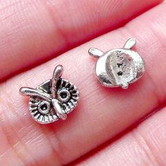CLEARANCE Silver Owl Floating Charms / Mini Owl Cabochons (3pcs / 8mm x 7mm / Tibetan Silver) Nail Art Nail Deco Earrings DIY Scrapbooking NAC253