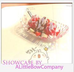 Miniature Banana Split Boat Bowl Charms (43mm / 4 pcs / Clear) & Banana Polymer Clay Cane (25mm Long) DIY Dollhouse Sweets Ice Cream MC27