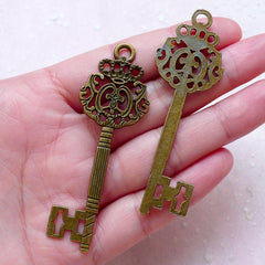 Big Filigree Key Charm (2 pcs / 22mm x 67mm / Antique Bronze) Key Necklace Pendant Keychain Bookmark Charm Handbag Charm Zipper Pull CHM1568