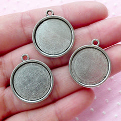 Silver Bezel Setting / 18mm Cameo Cabochon Holder / Round Collage Sheet Tray (18mm / 10pcs / Tibetan Silver) Memory Pendant Charm Blank F264