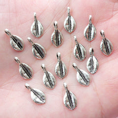 CLEARANCE Tiny Leaf Charm Drops (15pcs / 6mm x 12mm / Tibetan Silver) Add on Charm Nature Charms Bracelet Earring Floral Jewellery Findings CHM1586
