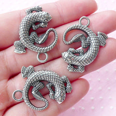 Silver Gecko Pendant Charms Reptile Charm Lizard Charm (3pcs / 25mm x 31mm / Tibetan Silver) Animal Charm Necklace Earrings Bookmark CHM1596