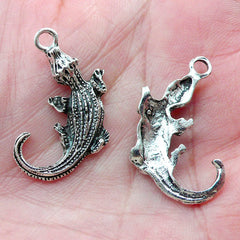 Crocodile Charms Alligator Charm (4pcs / 16mm x 28mm / Tibetan Silver) Animal Reptile Charm Pendant Earrings Zipper Pull Charm DIY CHM1603