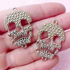 Gold Skull Connector Charms (2pcs / 22mm x 34mm) Skull Head Spooky Halloween Necklace Bracelet Bookmark Zipper Pull Keychain Charm CHM1723