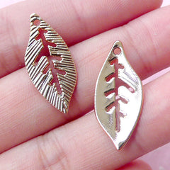 Gold Leaf Charms (4pcs / 16mm x 30mm) Leaf Drops Floral Earrings Pendant Necklace Bracelet Bridesmaid Jewelry Purse Zipper Pull CHM1728