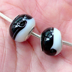 CLEARANCE Yin Yang Glass Beads (2pcs / 14mm x 10mm / Black & White) Oriental Lampwork Bead Yinyang Bead Double Core Bead European Bracelet CHM2022