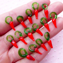 Red Chili Pepper Glass Charm / Lampwork Charm (15pcs / 6mm x 15mm) Mini Vegetable Bead Tiny Food Bead Necklace Earrings Bracelet CHM2032