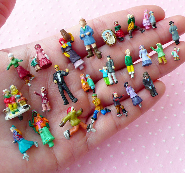 Miniature Figures / Diorama Little People (10pcs by RANDOM / Painted)  Terrarium Accessories Bonsai Decoration Fairy Garden Dollhouse MX-FIG