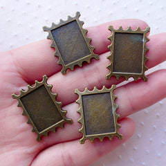 CLEARANCE Rectangular Stamp Bezel Setting / 12mm x 17mm Cabochon Cameo Holder / Photo Frame Tray (5pcs / Antique Bronze) Memory Pendant Charm F311