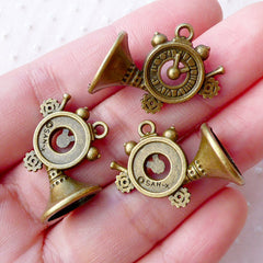 3D Hunters Trumpet Charms Round Clarin Trumpet Pendant (3pcs / 24mm x 19mm / Antique Bronze / 2 Sided) Music Instrument Musician CHM2142