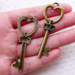Heart Skeleton Key Charms (2pcs / 20mm x 56mm / Antique Bronze) Diamond Setting Key Charm Necklace Steampunk Jewelry Purse Charm CHM2261
