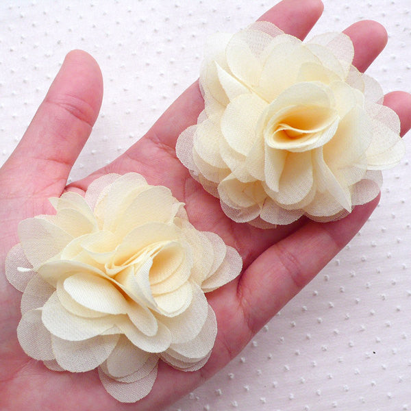 wandmee FLOWER FUR STOLE ホワイト wandmee FLOWER FUR STOLE ホワイト