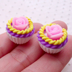 Miniature Rose Cupcake Cabochons / Polymer Clay Flower Cupcake (2pcs / 17mm x 14mm / 3D) Miniature Dessert Fimo Dollhouse Sweets FCAB386