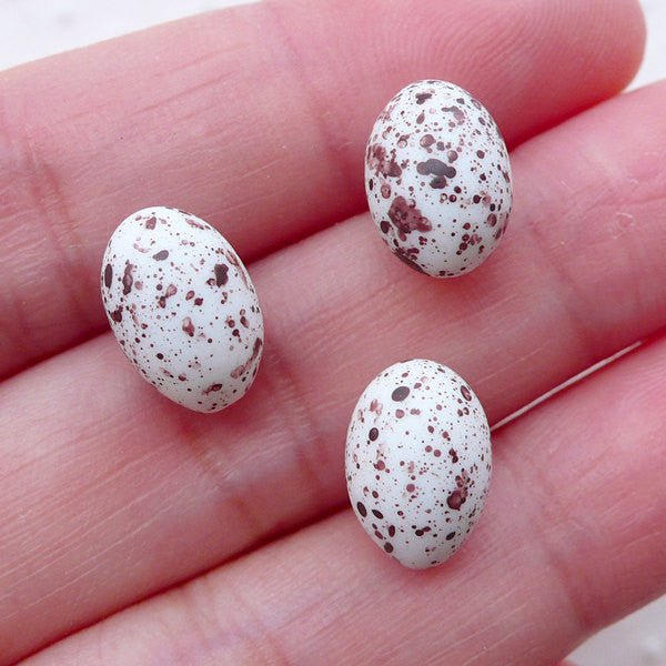 Miniature Speckled Egg Cabochons (3pcs / 8mm x 11mm / 3D) Dollhouse Food Novelty Embellishment Whimsy Jewelry Easter Decoration FCAB382