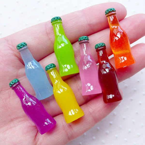 3D Soda Bottle Cabochons Miniature Soft Drink Bottles (7pcs / 10mm x 30mm / Assorted Mix) Kawaii Dollhouse Bottles Whimsy Novelty FCAB413