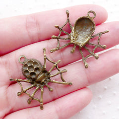 Halloween Spider Charms (4pcs / 28mm x 28mm / Antique Bronze) Spooky Creepy Jewelry DIY Insect Pendant Halloween Party Decoration CHM2273