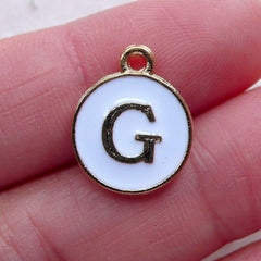Alphabet G Charm (1 piece / 13mm x 15mm / Gold & White) Letter Charm Initial Enamel Charm Personalised Keychain Favor Decoration CHM2349