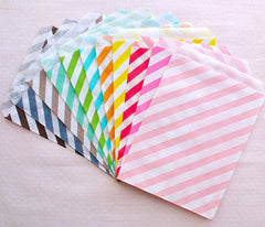 Assorted Paper Bags / Treat Bags / Favor Bags / Bakery Bags / Gift Bag (13cm x 17cm / 11pcs / STRIPE / Colorful Mix) Packaging Supplies S316
