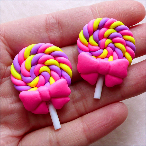 Cute Lollipop Cabochons / Kawaii Lolly with Ribbon / Polymer Clay Candy Cabochon (2pcs / 25mm x 37mm / Pink) Fake Fimo Sweets Deco FCAB435