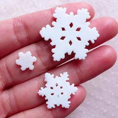 Glitter Snowflake Cabochons White Snow Flake Cabochon (3pcs / 10mm, 20mm & 31mm / Assorted Mix / Flatback) Christmas Scrapbooking CAB561