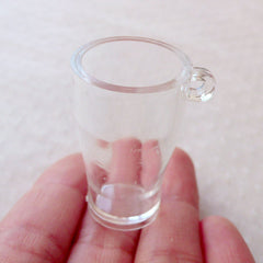 Miniature Wheat Beer Glass Charms / Dollhouse Guinness Glasses / Mini Pint Glass / Doll House Plastic Cup Blanks (4pcs / 22mm x 37mm) MC54