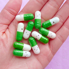 Secret Message Pill Cabochons / Happy Pill Capsule with Blank Note Paper Inside (10pcs / 21mm / Green) Pill Letter Kawaii Supplies CAB580