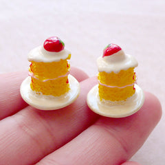 Dollhouse Sweets Cabochon / Miniature Dessert Cabochon / 3D Sponge Cake Cabochon (2pcs / 17mm x 18mm) Mini Food Tea Party Jewellery FCAB471